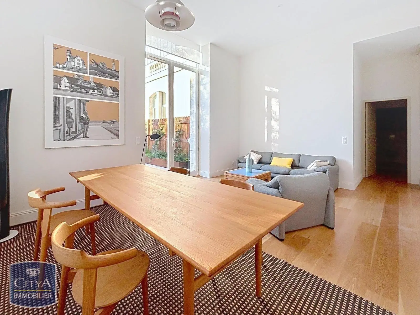 Photo 1 Appartement 4 pièces 150.41m²