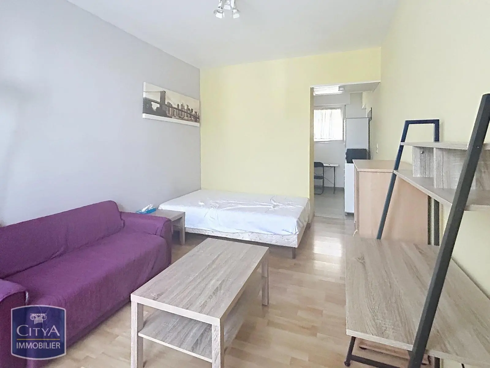 Photo 2 Appartement 1 pièce 27.11m²