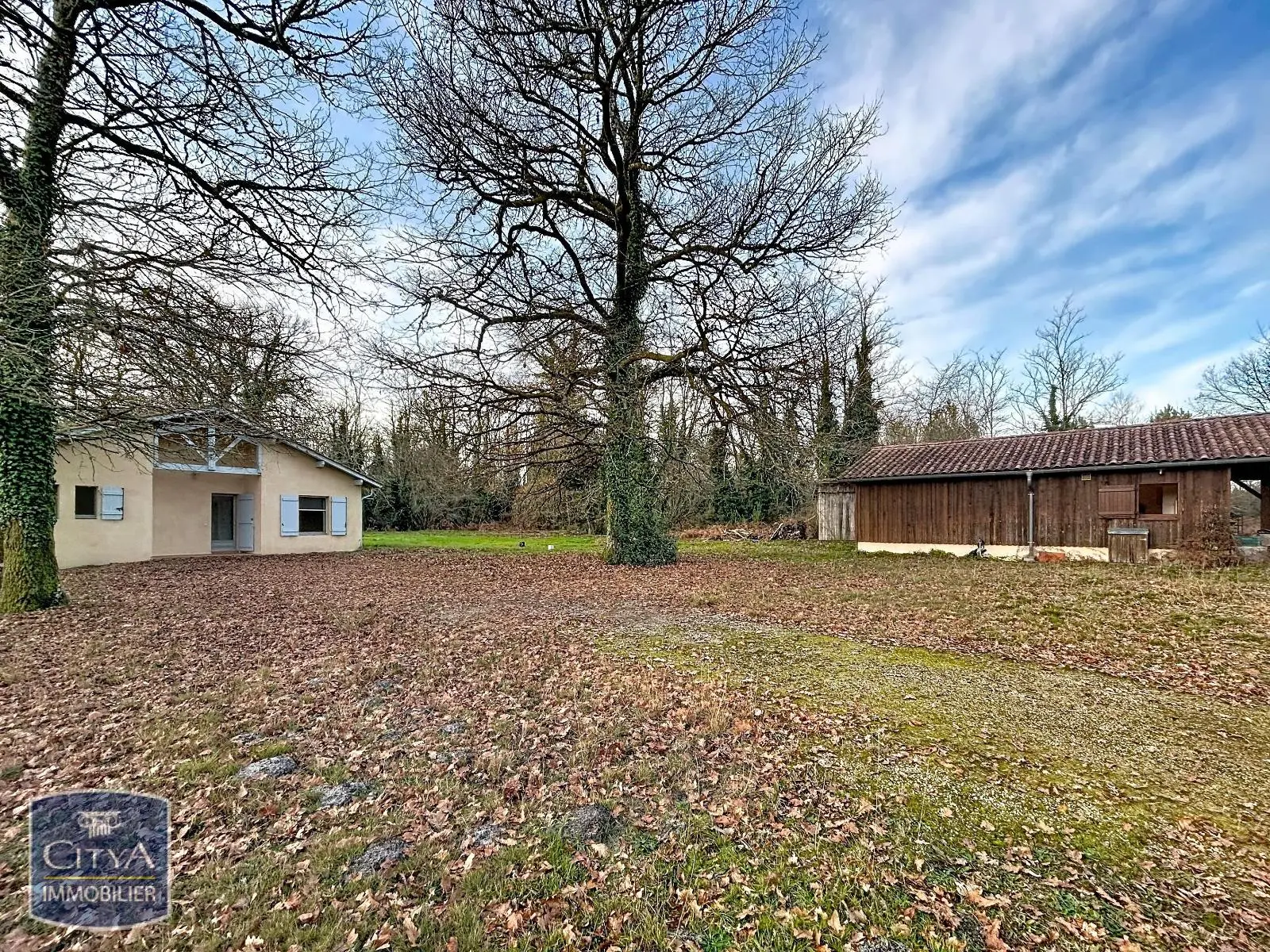 Photo 1 Maison 6 pièces 160m²