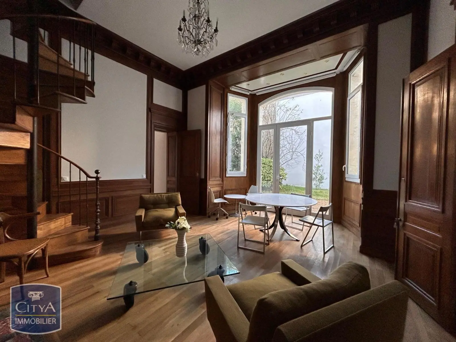 Photo 1 Appartement 4 pièces 88.1m²