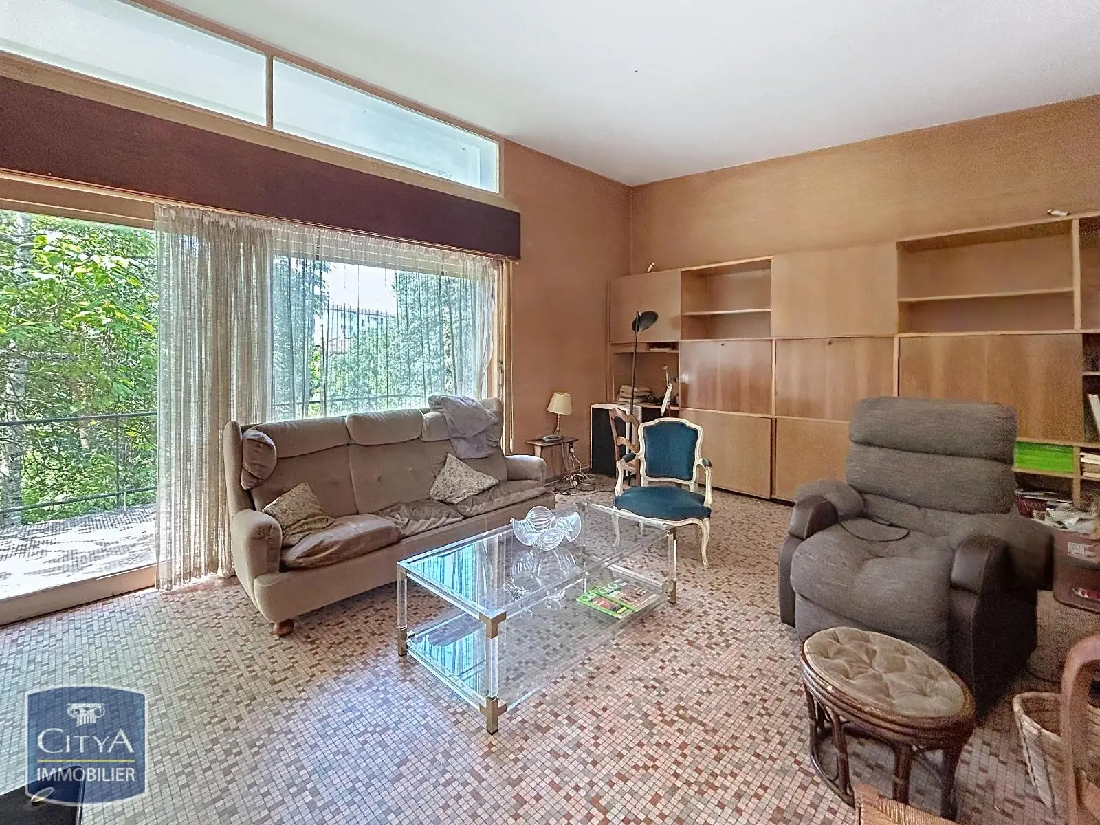 Photo 1 Maison 6 pièces 142m²