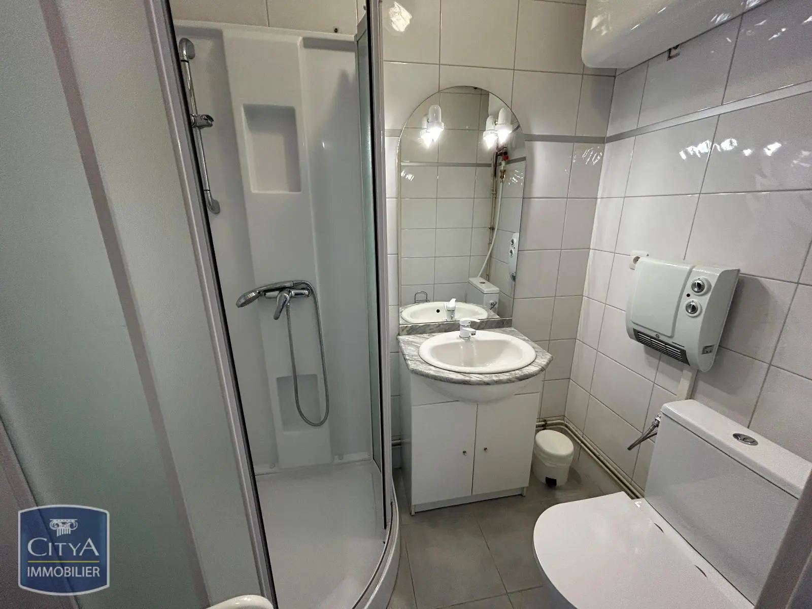 Photo 2 Appartement 1 pièce 15.11m²