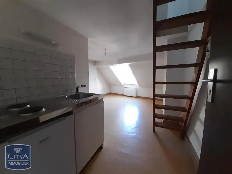 Photo 2 Appartement 1 pièce 19.7m²