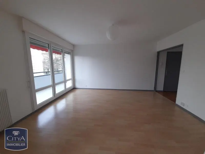 Photo 12 Appartement 5 pièces 93.27m²