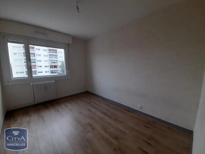 Photo 8 Appartement 5 pièces 93.27m²