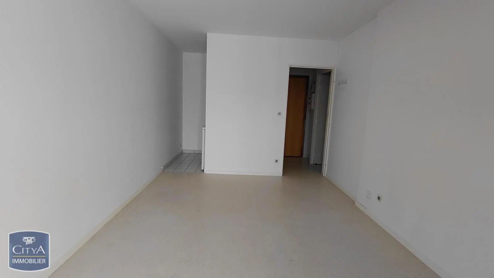 Photo 3 Appartement 1 pièce 22.41m²