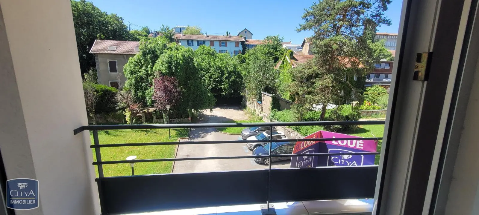 Photo 1 Appartement 1 pièce 31.06m²