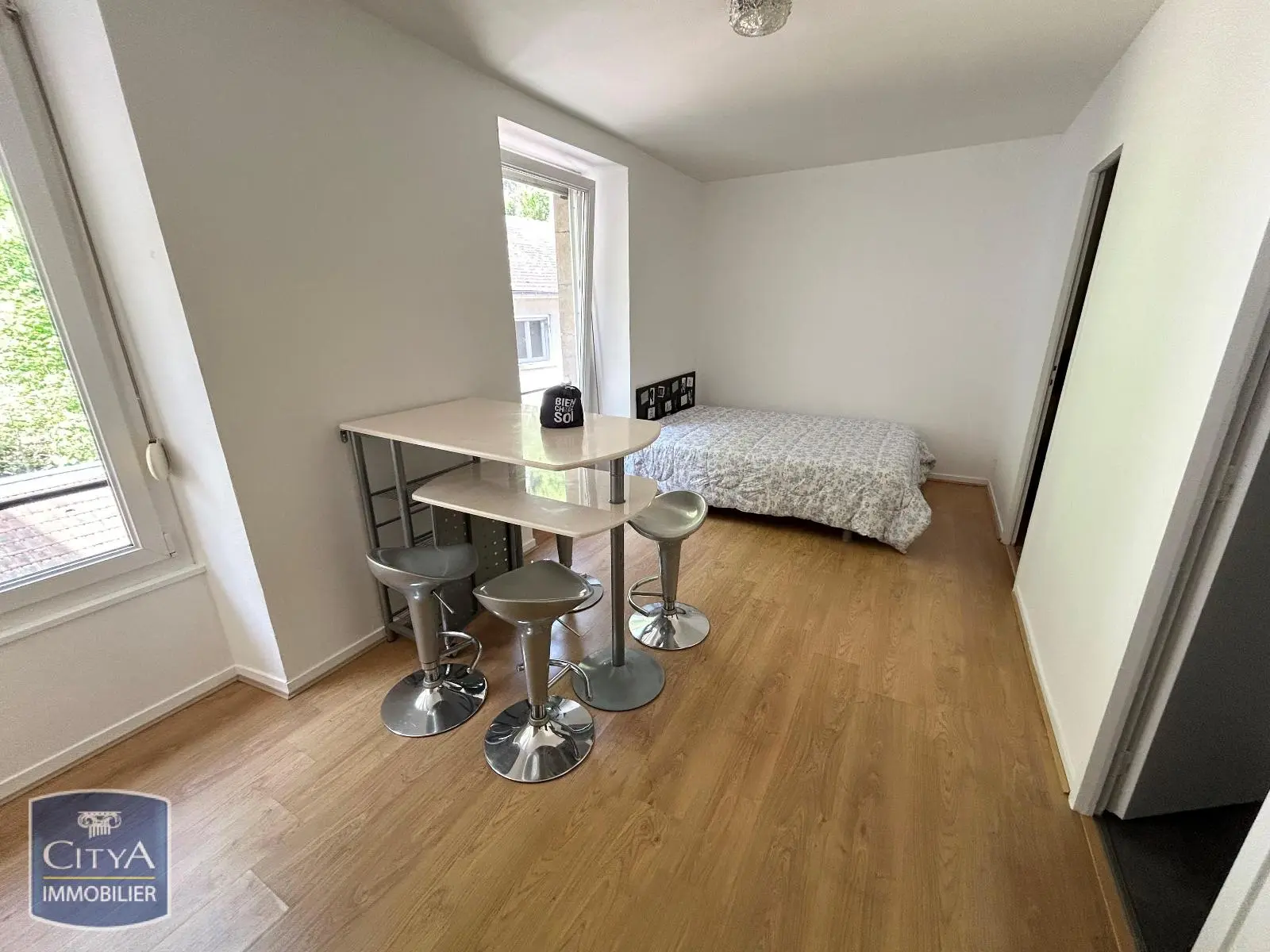 Photo 1 Appartement 1 pièce 17.71m²