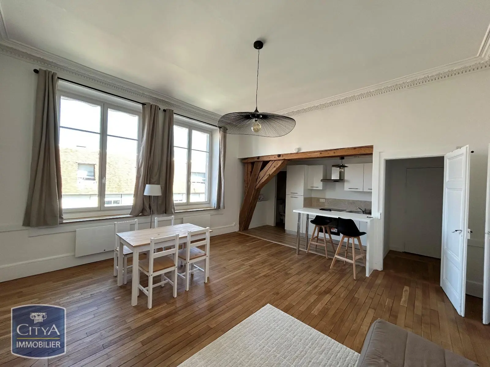 Photo 1 Appartement 1 pièce 41.89m²