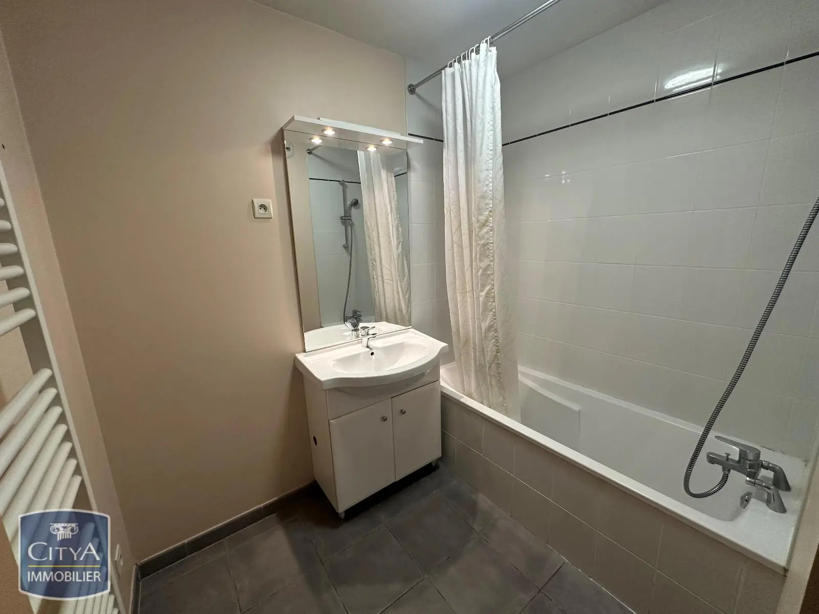 Photo 3 Appartement 2 pièces 47.15m²