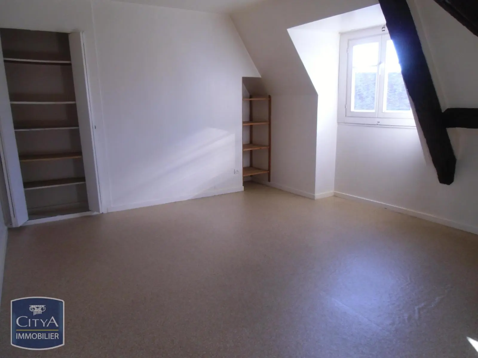 Photo 1 Appartement 2 pièces 31m²