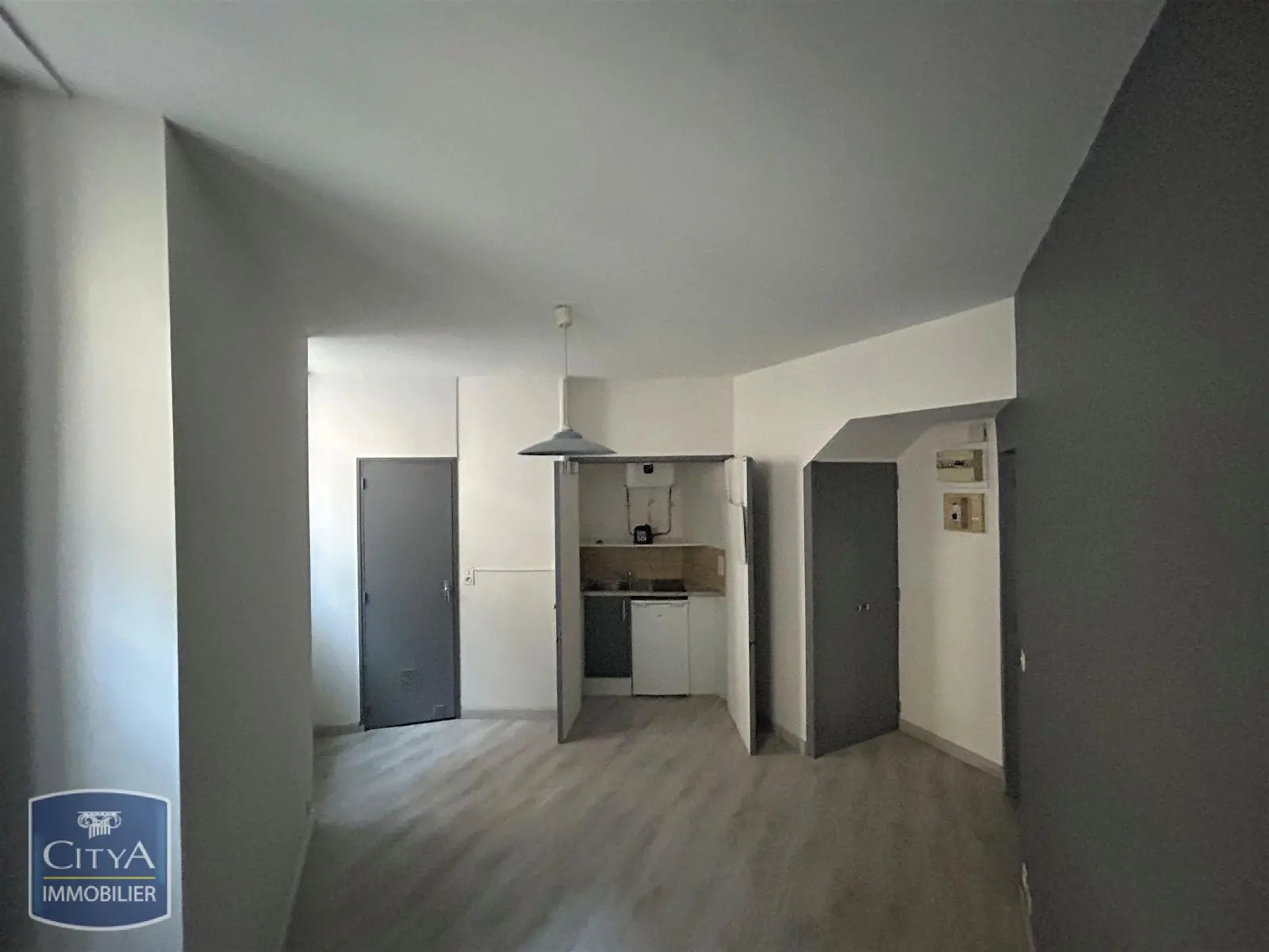 Photo 2 Appartement 1 pièce 16m²