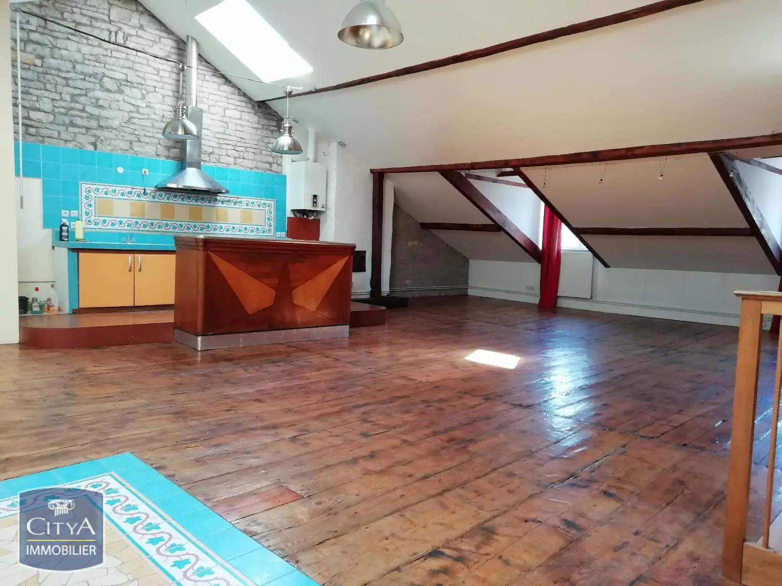 Photo 2 Appartement 2 pièces 132.6m²