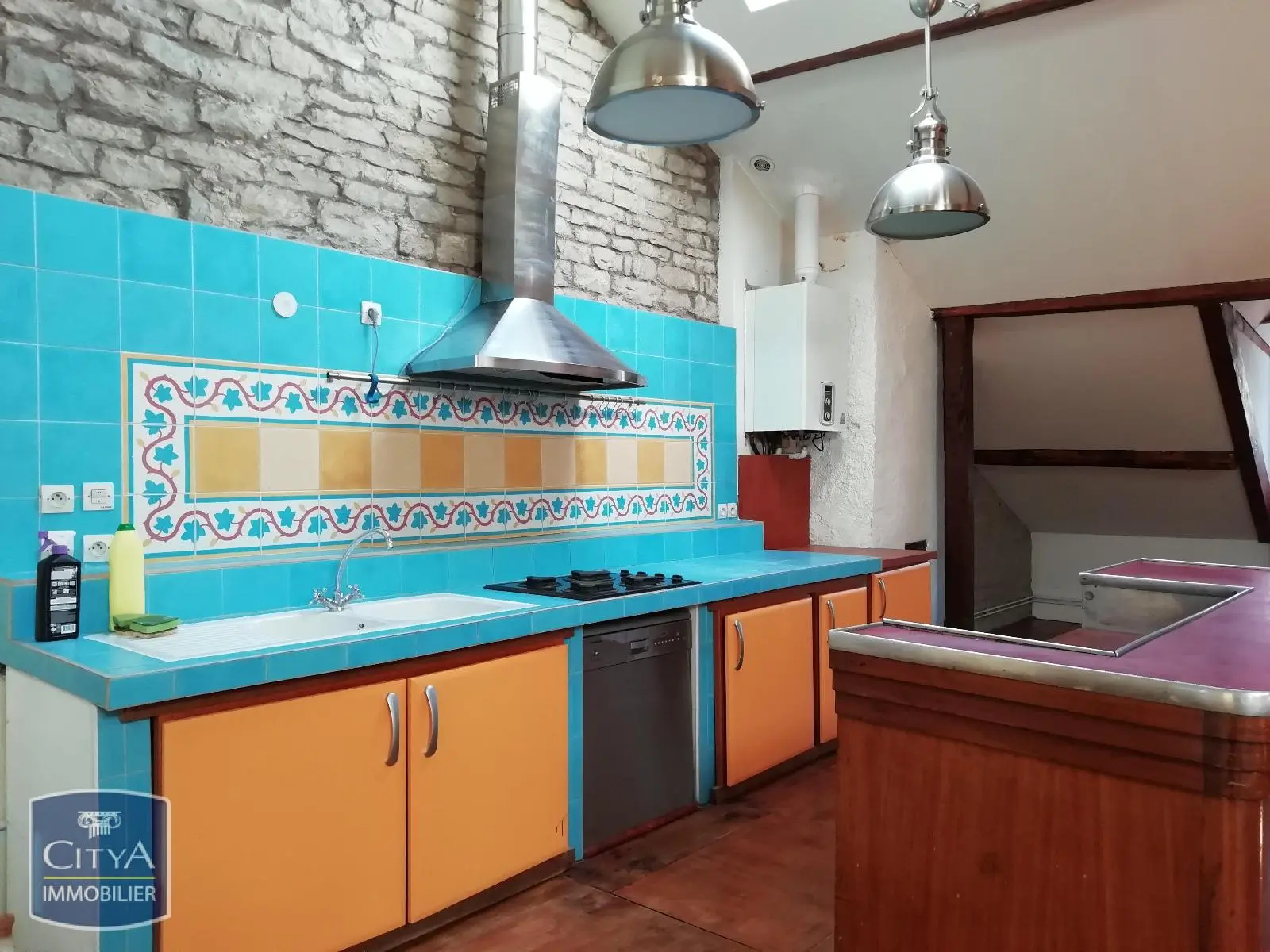 Appartement 2 pièces 133 m² · à Besançon · 132,6 m² · 52 €/mois