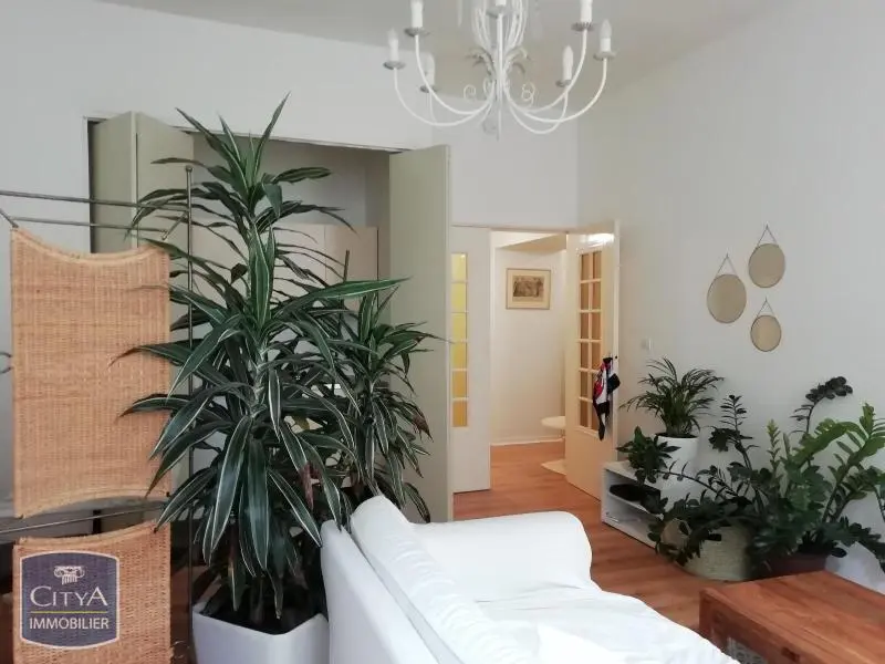 Photo 2 Appartement 1 pièce 34.41m²
