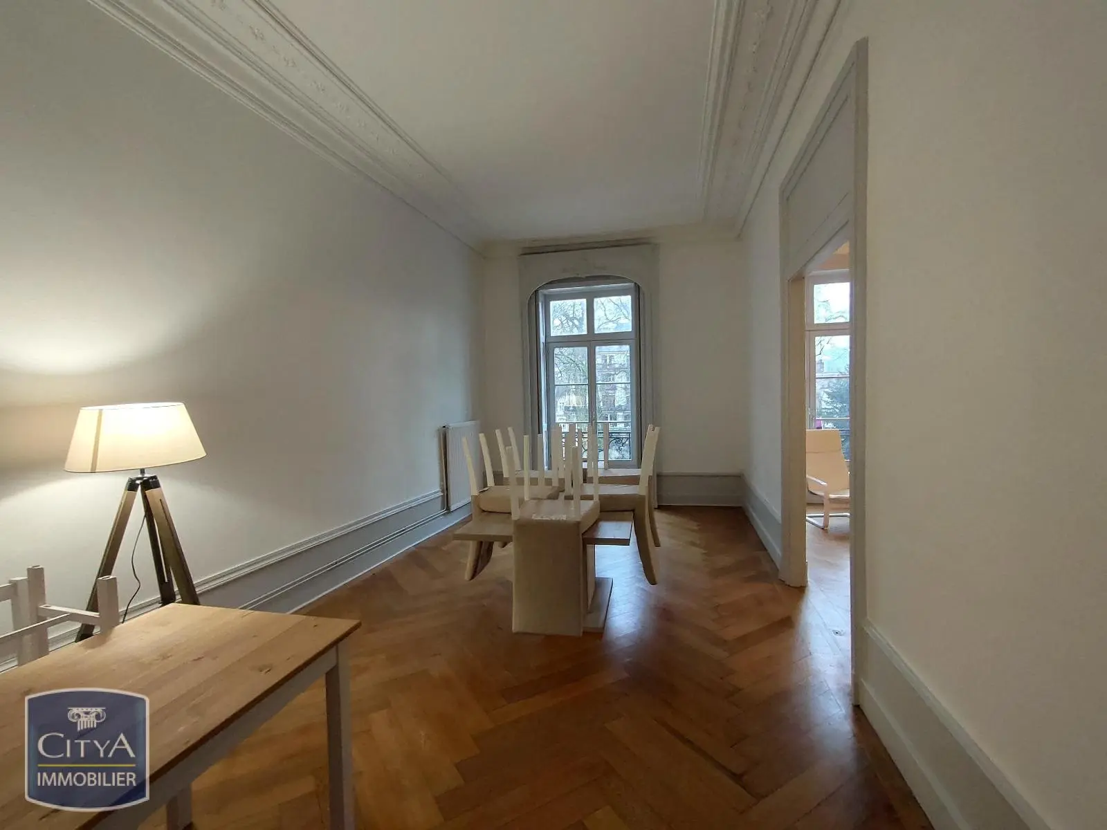 Photo 2 Appartement 6 pièces