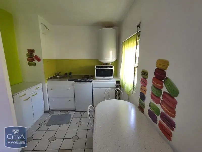Photo 2 Appartement 1 pièce 23.48m²