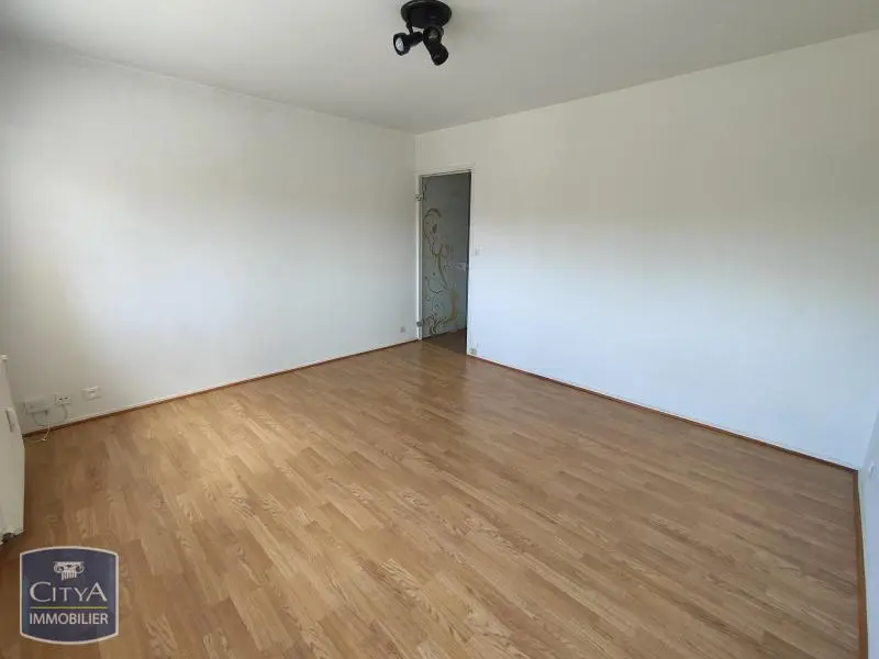 Photo 2 Appartement 1 pièce 26.68m²