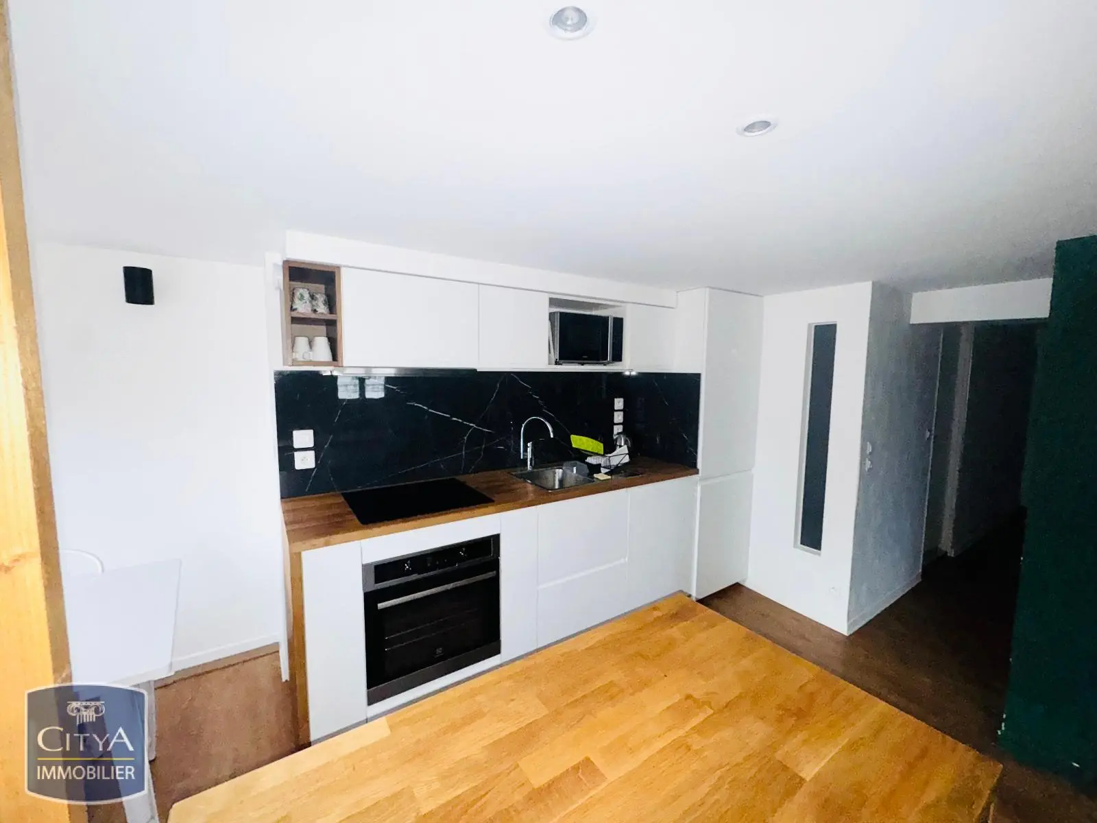 Photo 1 Appartement 1 pièce 34.98m²
