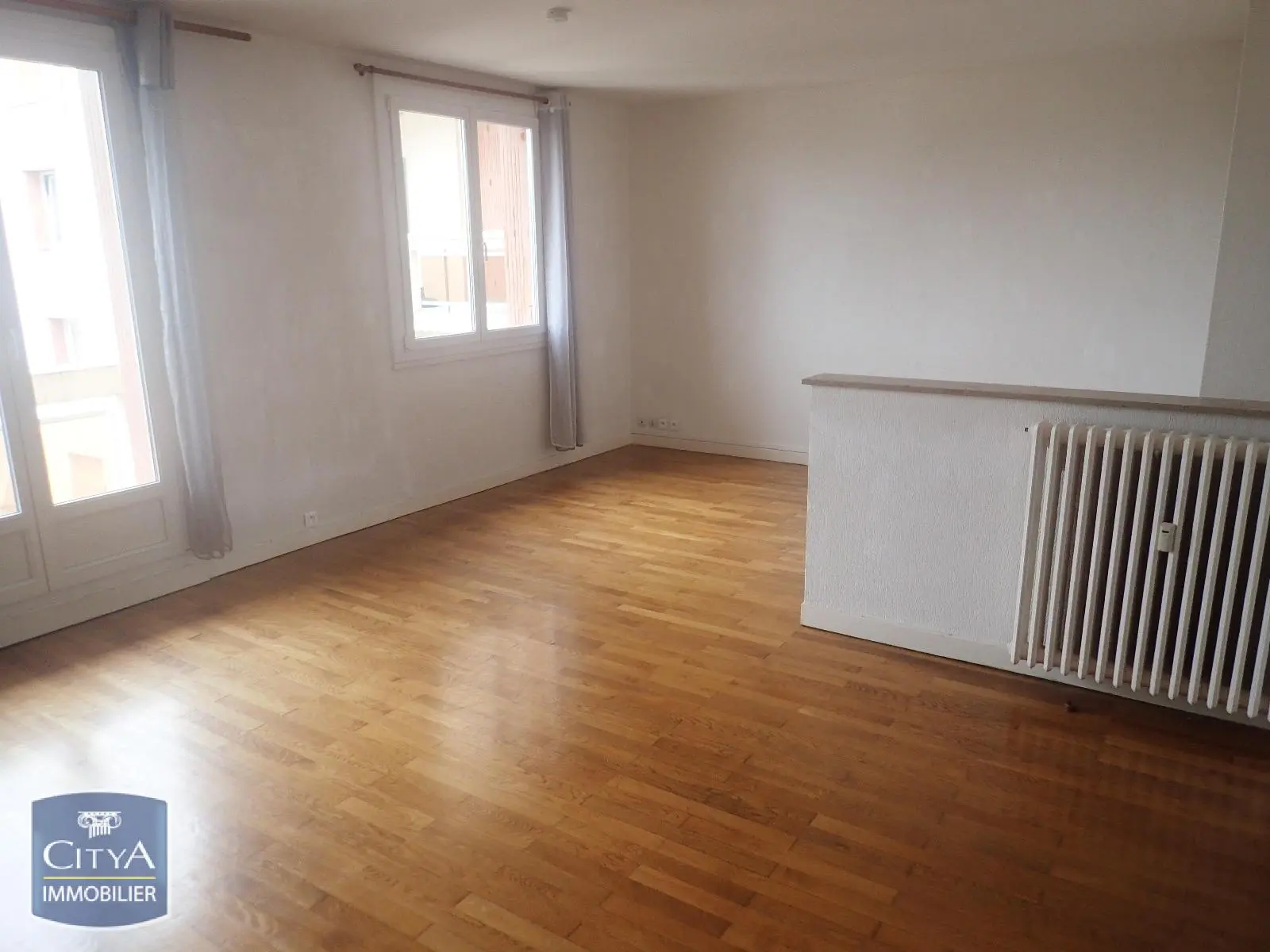 Photo 2 Appartement 5 pièces 88.37m²