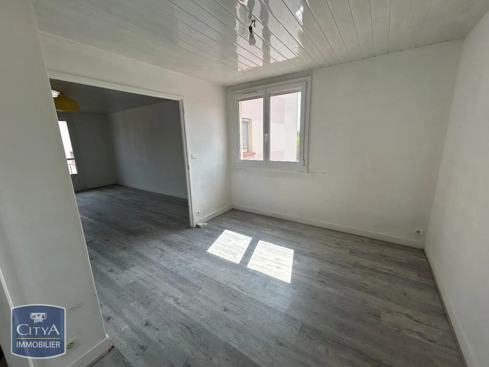 Photo 3 Appartement 4 pièces 67.97m²