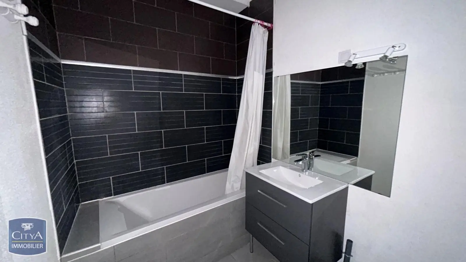Photo 4 Appartement 2 pièces 56.6m²