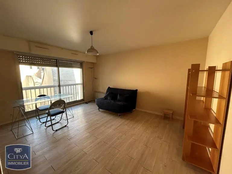 Photo 1 Appartement 1 pièce 35.12m²
