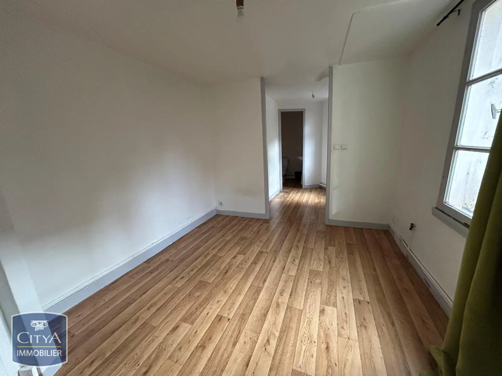 Photo 1 Appartement 1 pièce 17.39m²