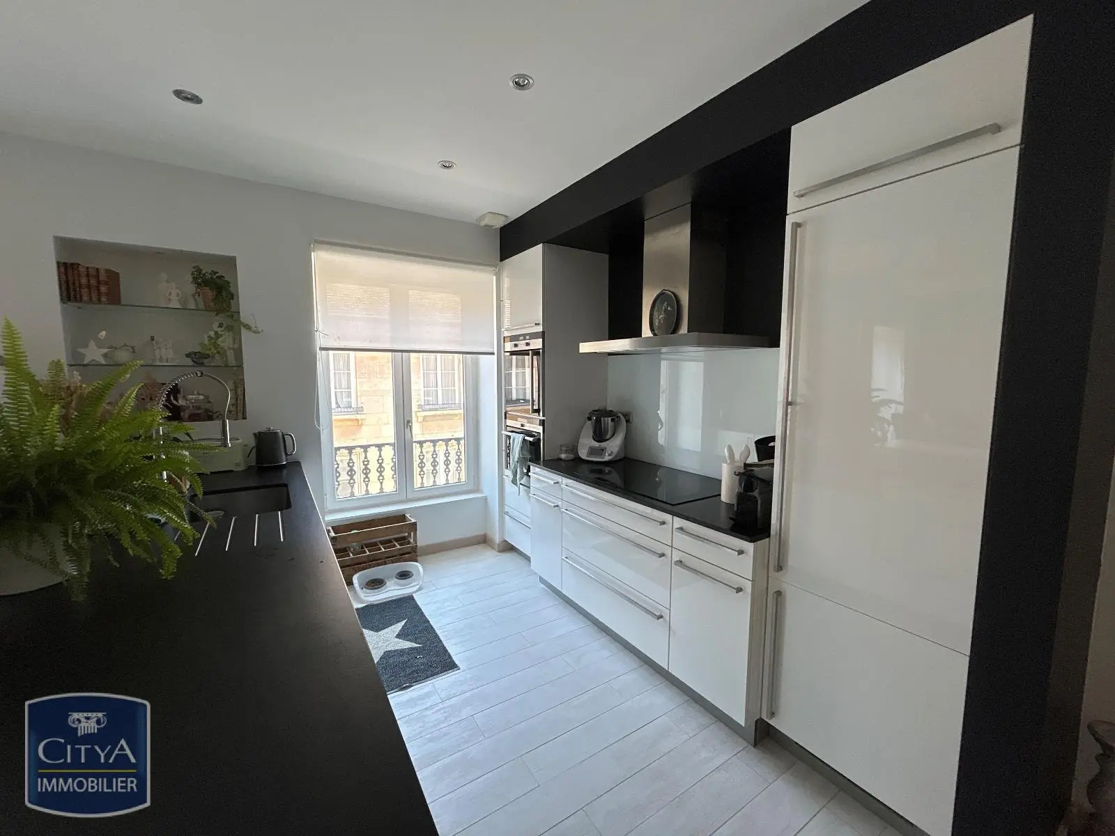 Photo 3 Appartement 4 pièces 111.15m²