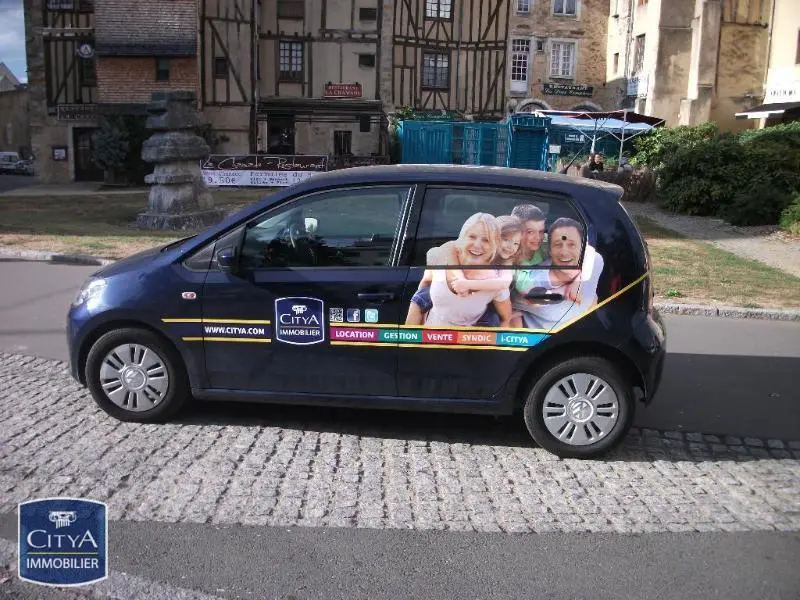 Photo 1 Parking