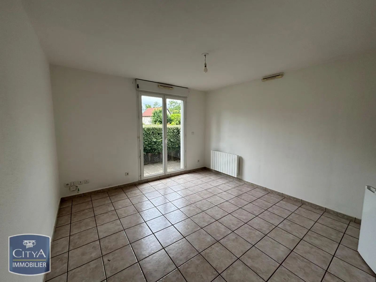 Photo 1 Appartement 1 pièce 22.5m²