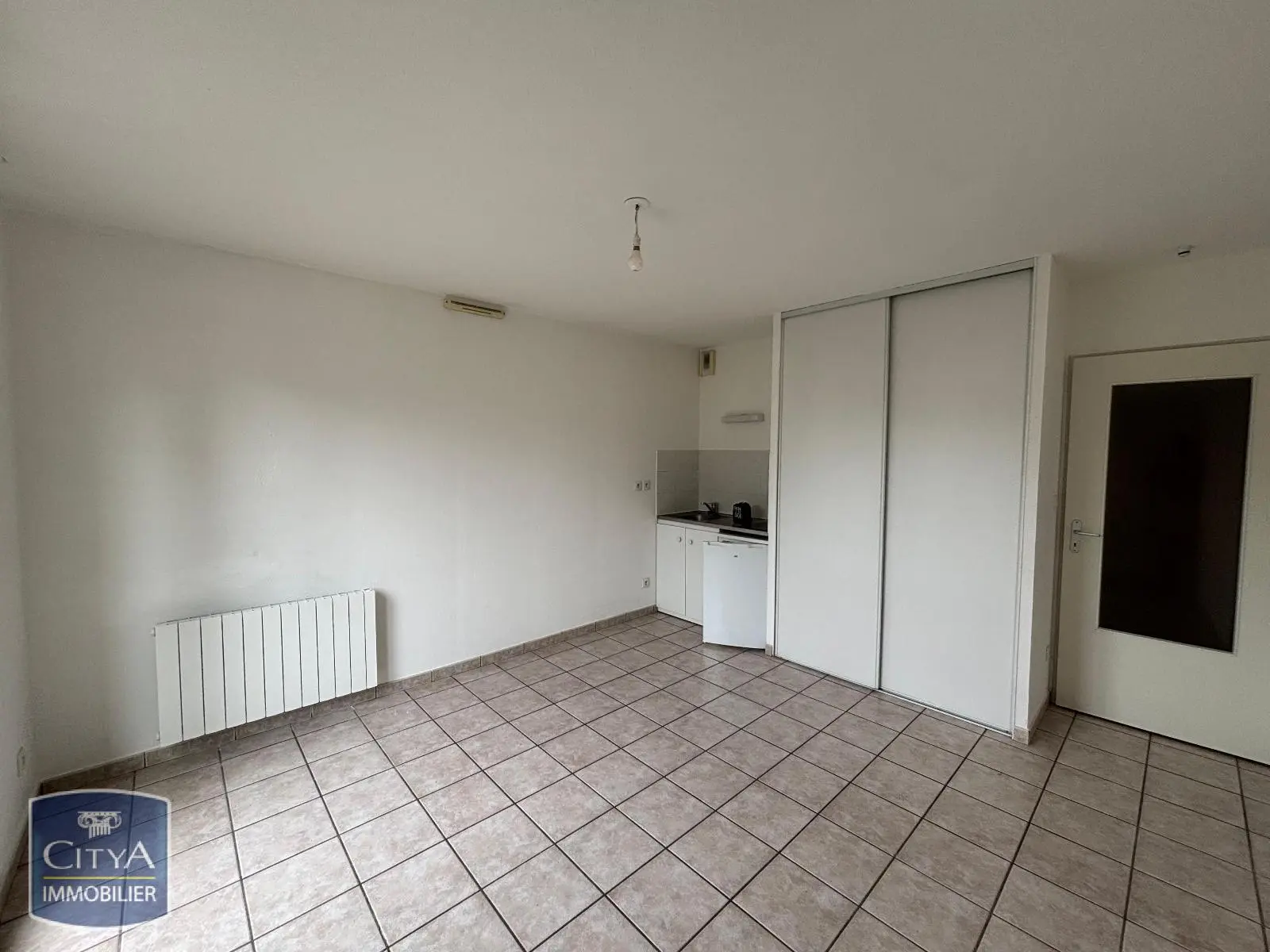 Photo 2 Appartement 1 pièce 22.5m²