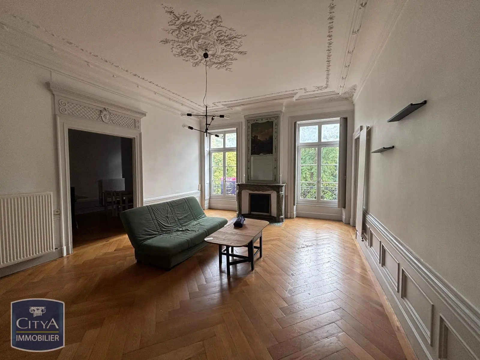 Photo 1 Appartement 6 pièces 169.49m²