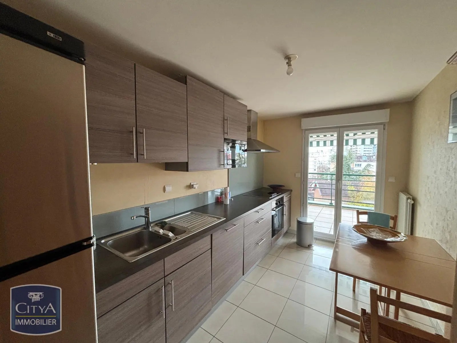 Photo 1 Appartement 5 pièces 99.88m²