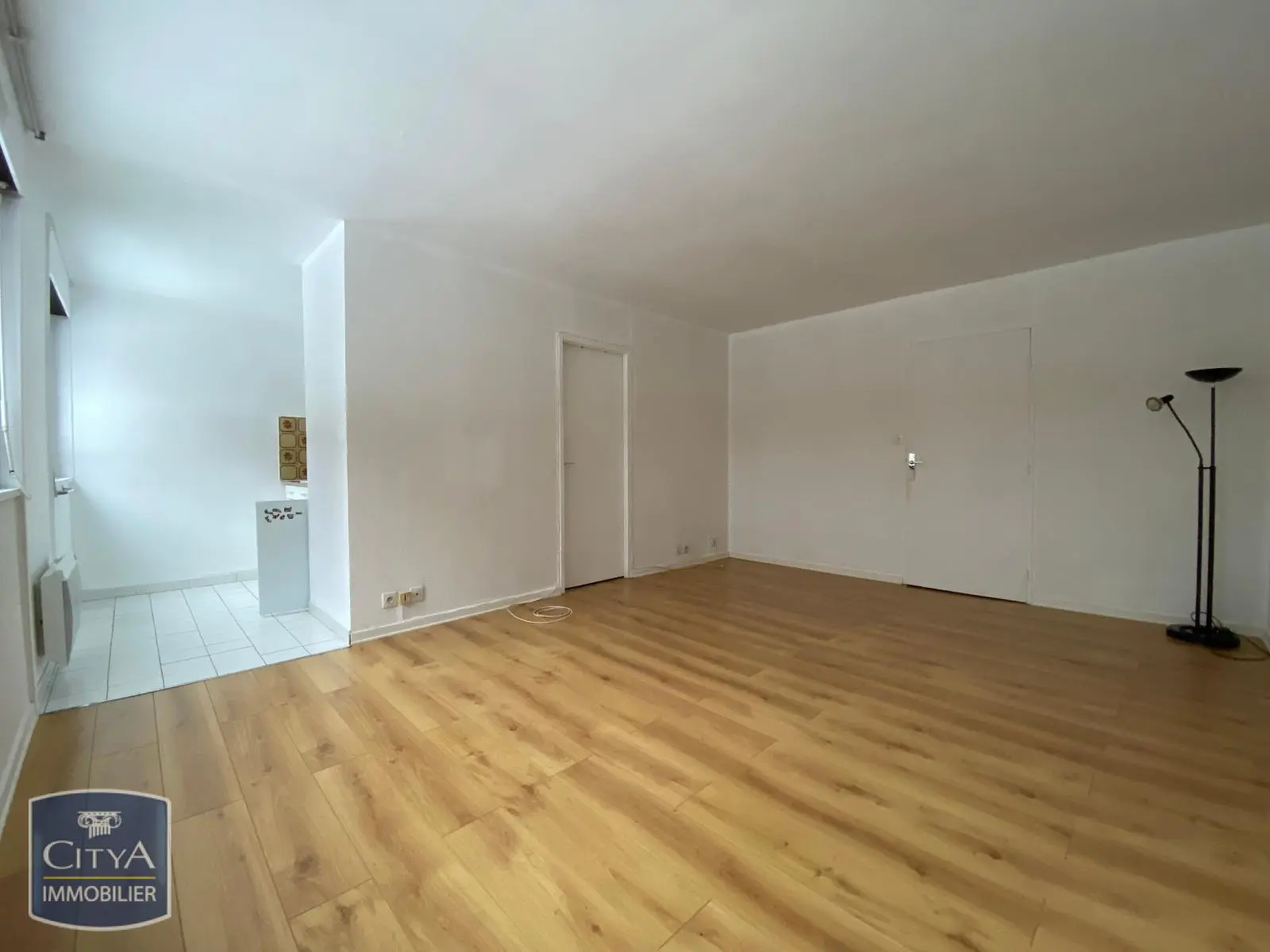 Photo 3 Appartement 1 pièce 33.29m²