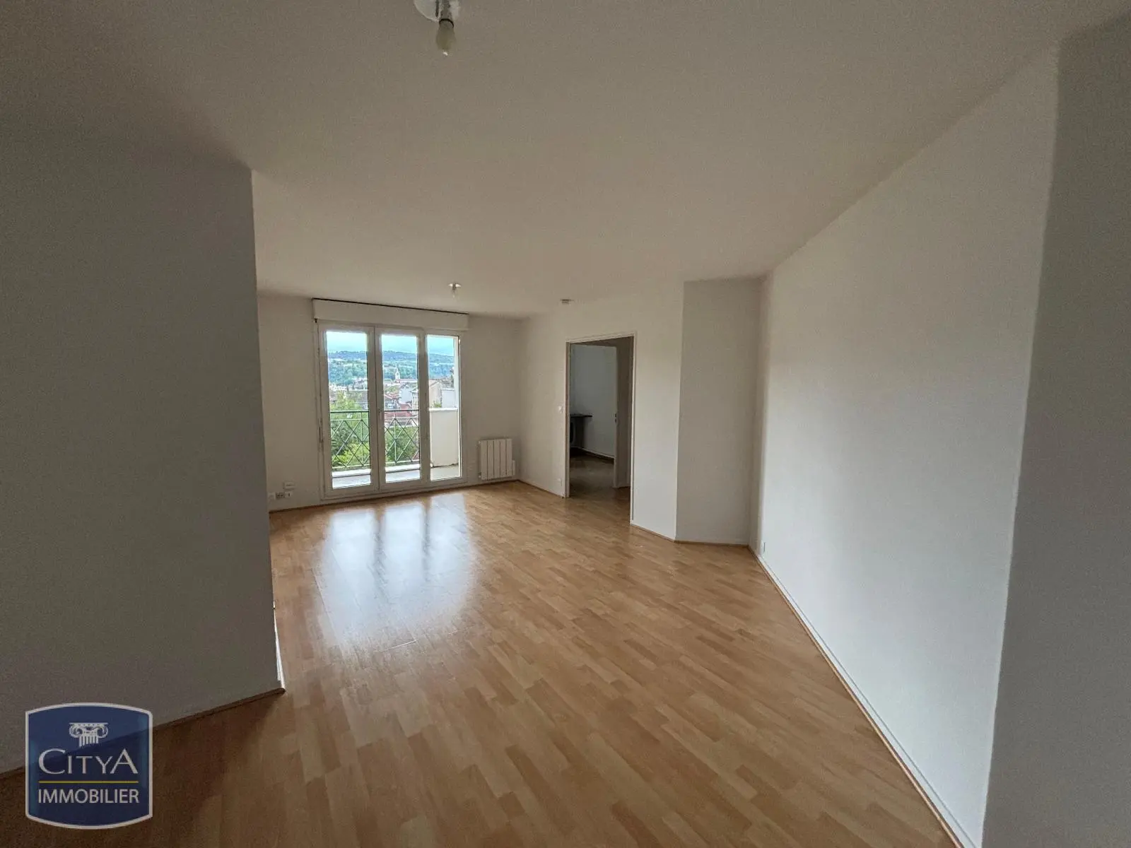 Photo 1 Appartement 1 pièce 41.72m²