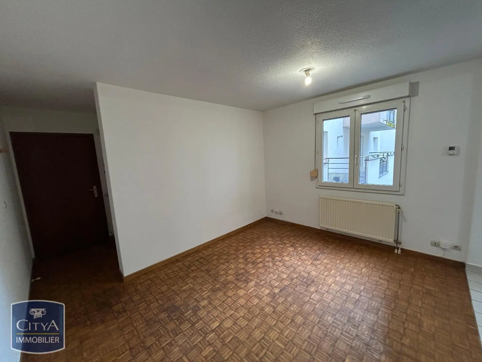 Photo 2 Appartement 2 pièces 41.89m²