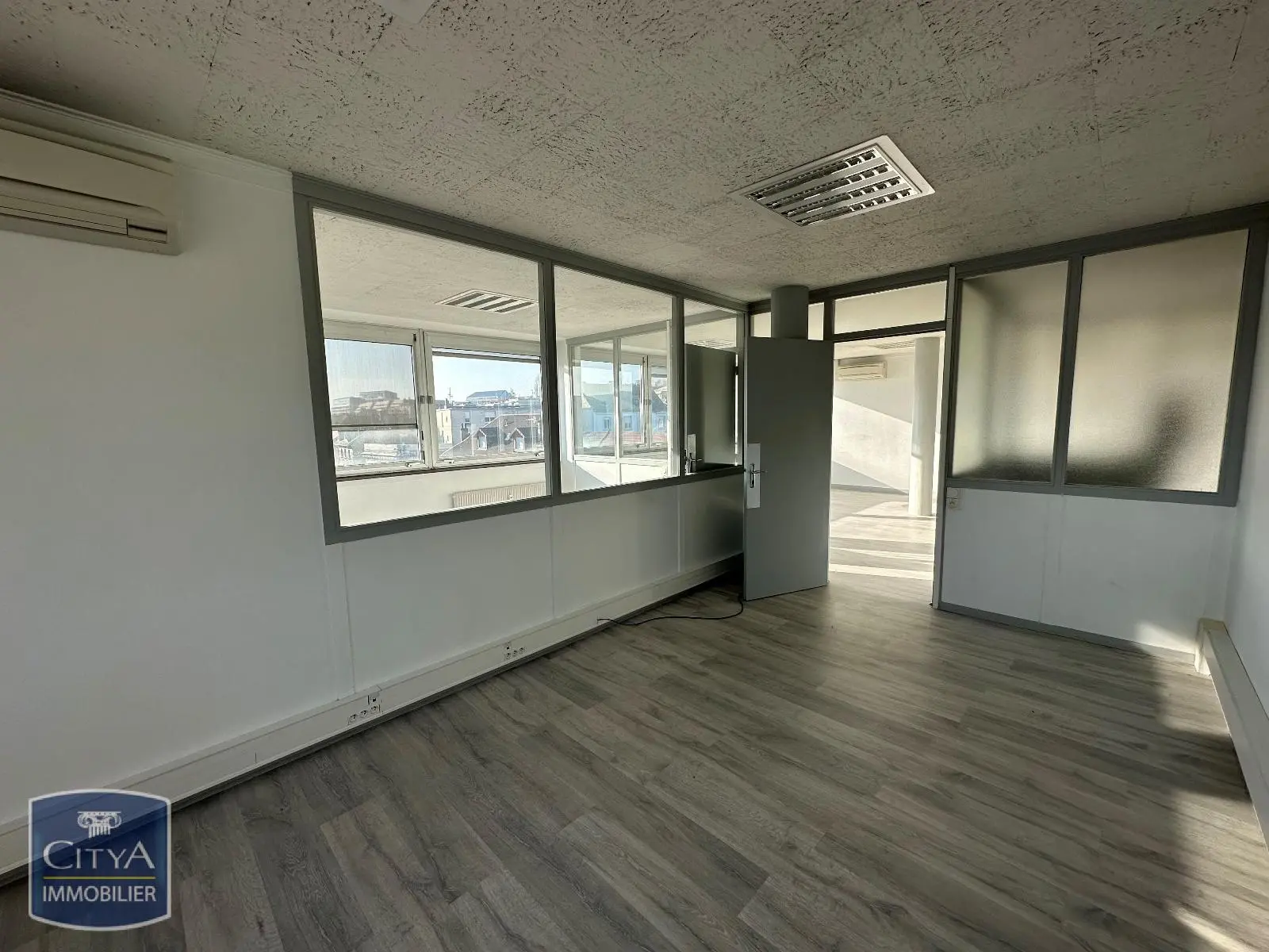 Photo 5 Local Commercial 91m²