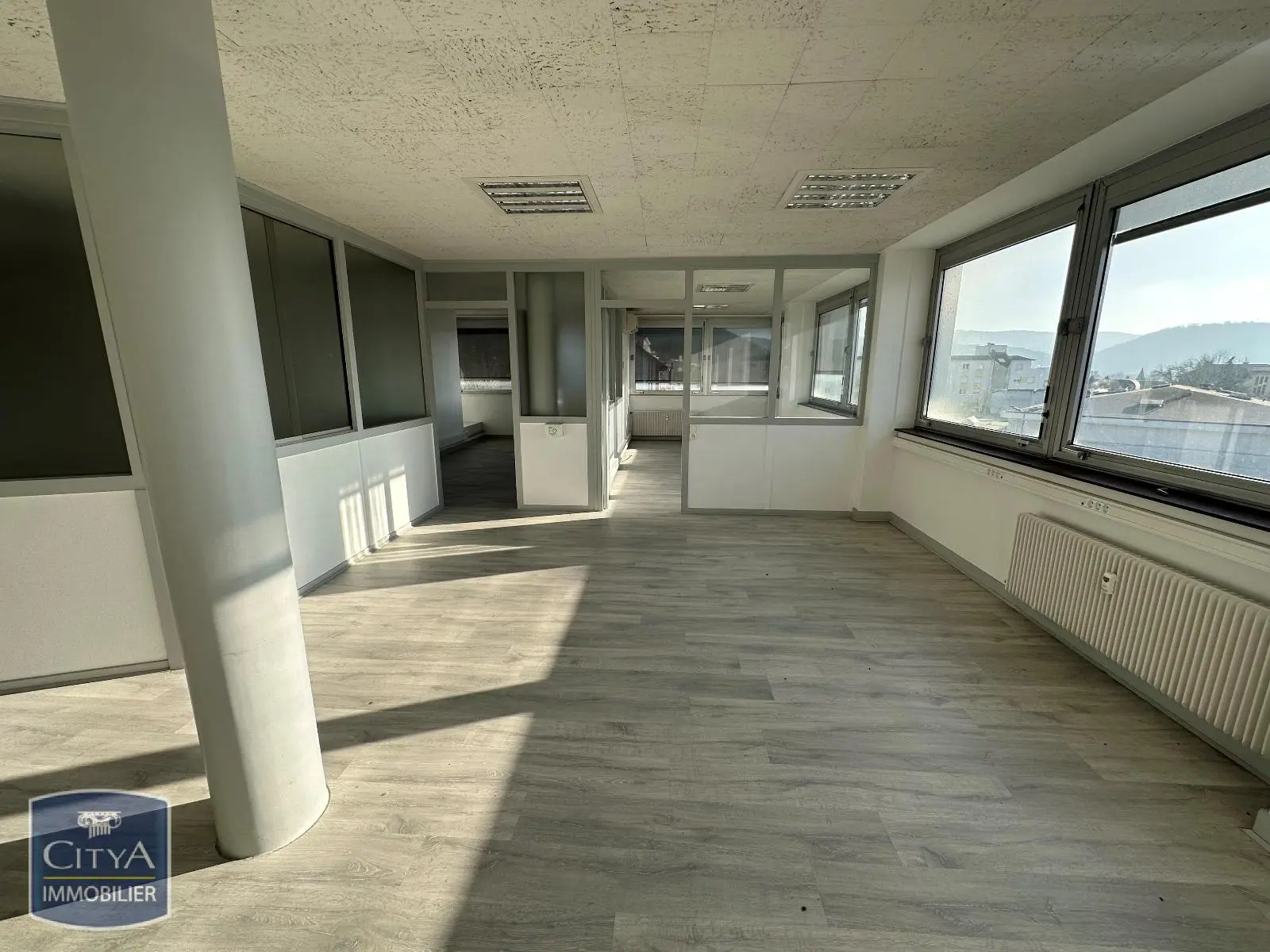 Photo 3 Local Commercial 91m²