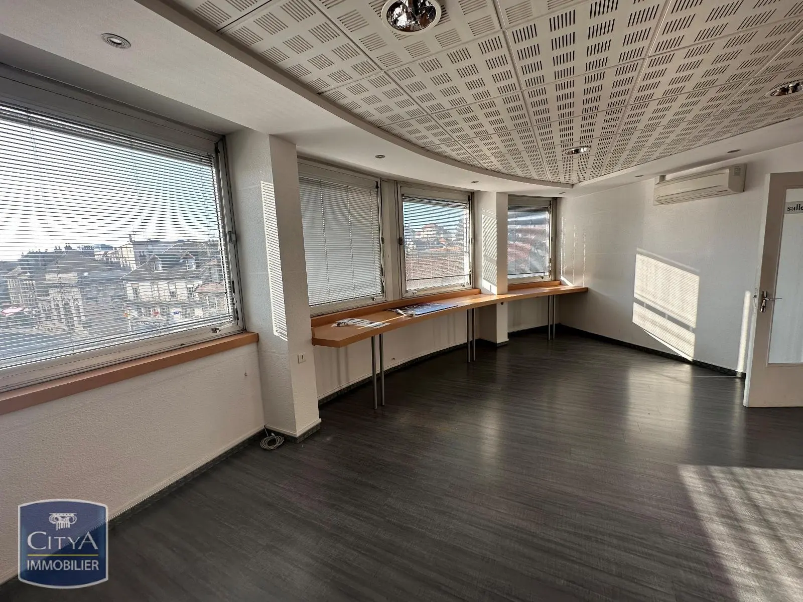 Photo 4 Local Professionnel 3 pièces 78m²