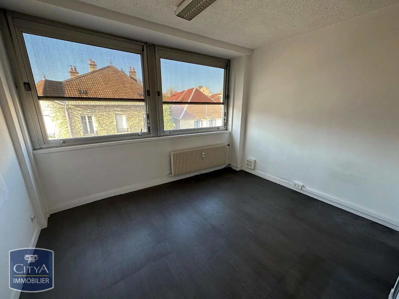 Photo 3 Local Professionnel 3 pièces 78m²