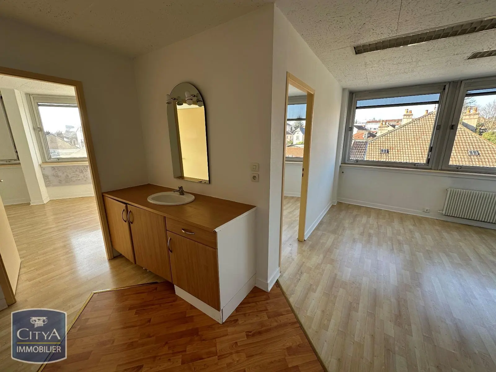 Photo 2 Local Commercial 108m²