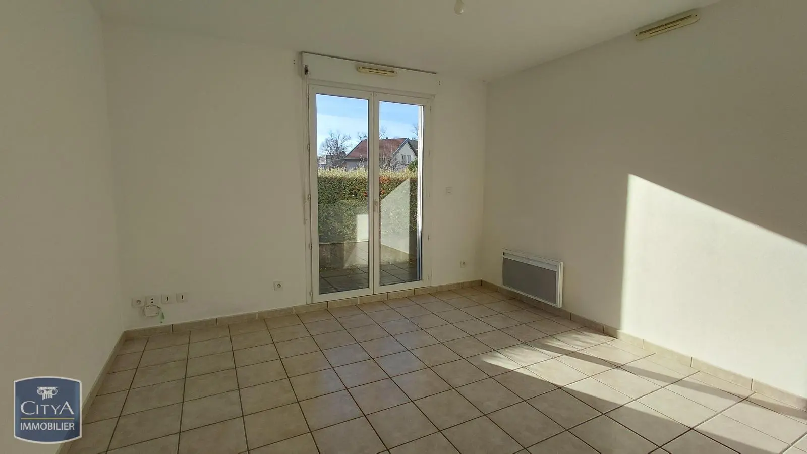 Photo 1 Appartement 1 pièce 22.5m²