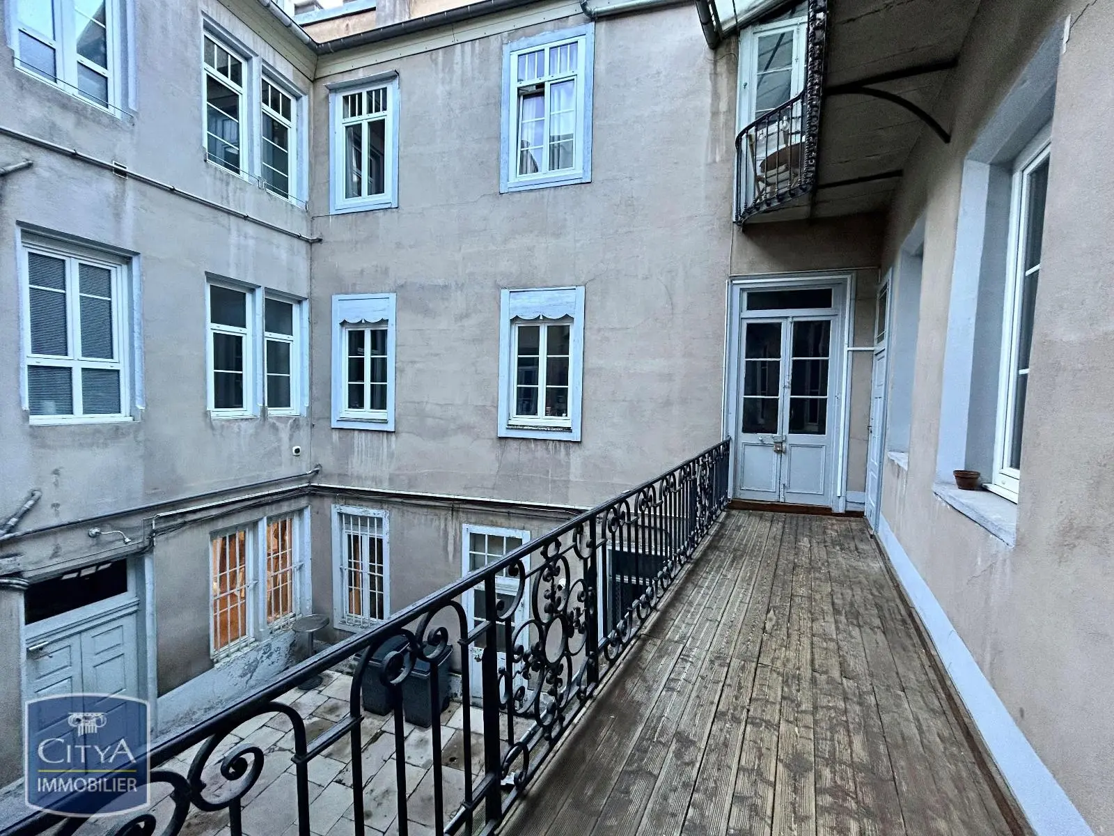 Photo 1 Appartement 4 pièces 123.3m²