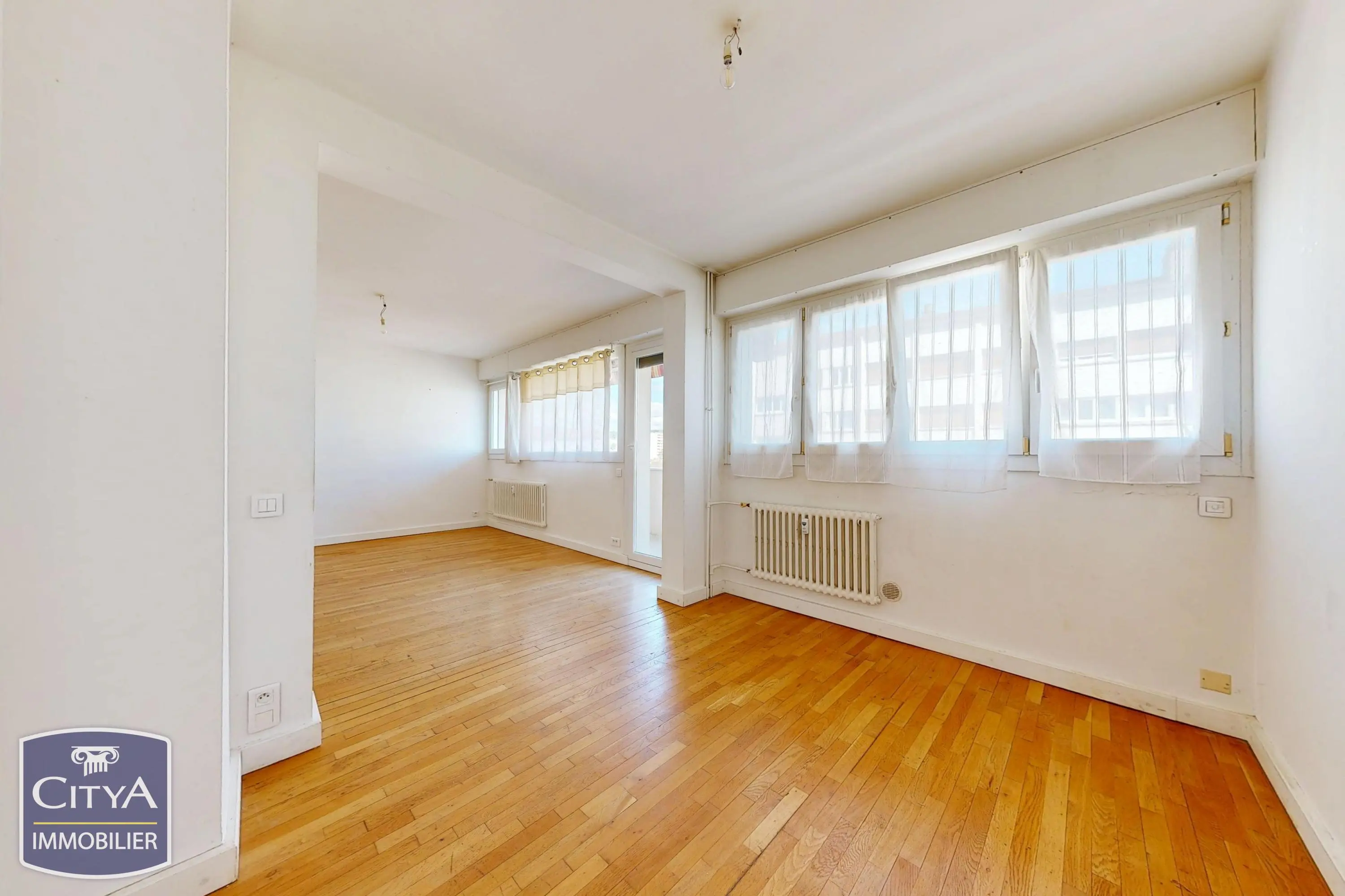 Photo 1 Appartement 4 pièces 63.53m²