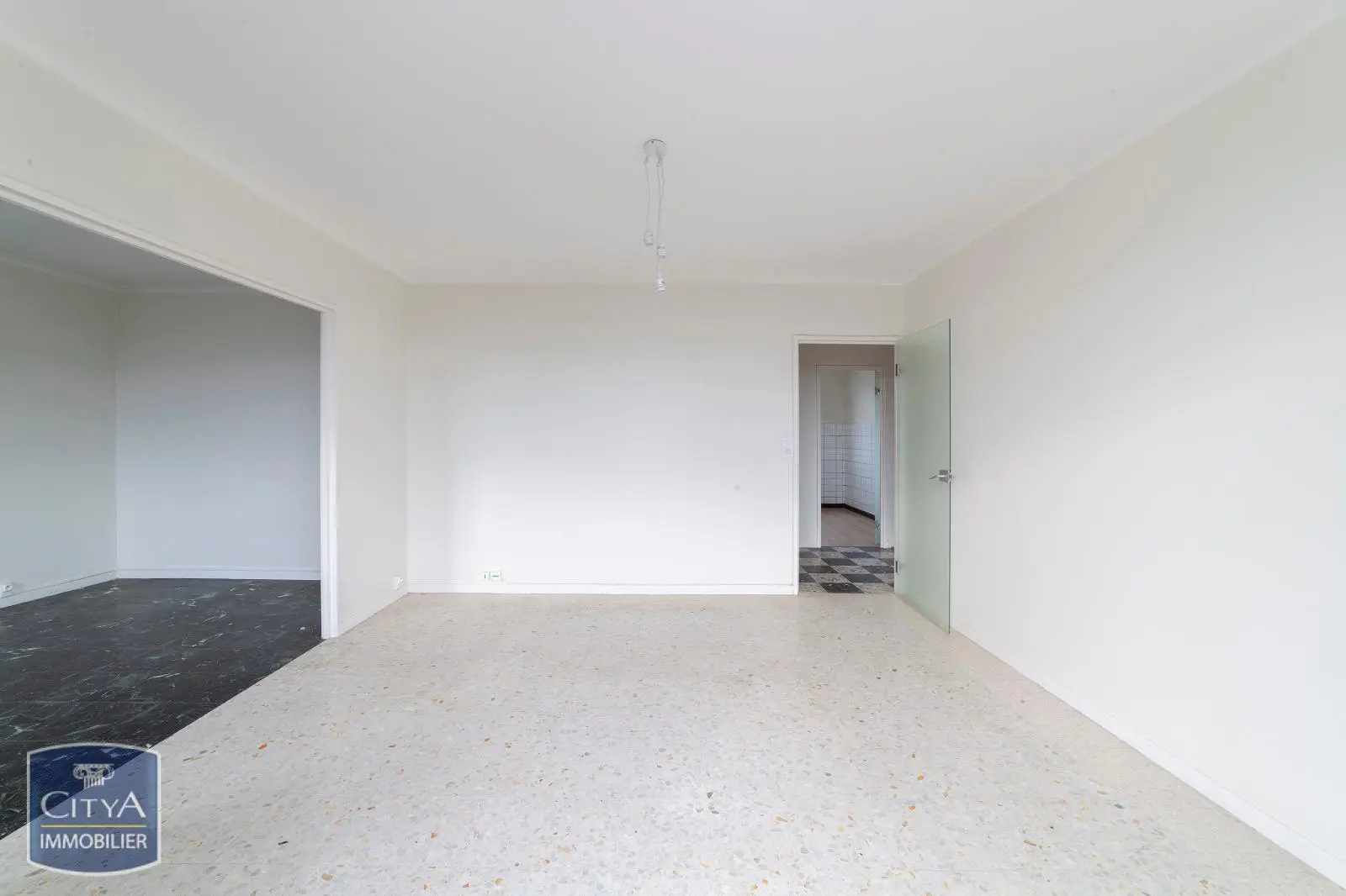 Photo 2 Appartement 4 pièces 71.78m²