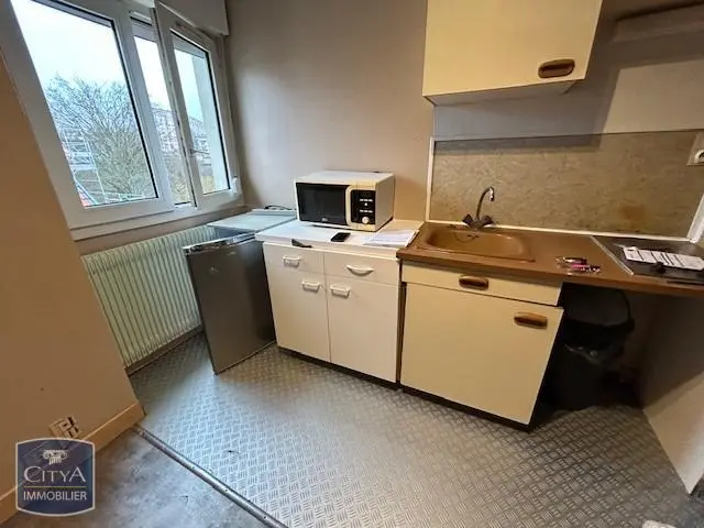 Photo 3 Appartement 1 pièce 14.14m²