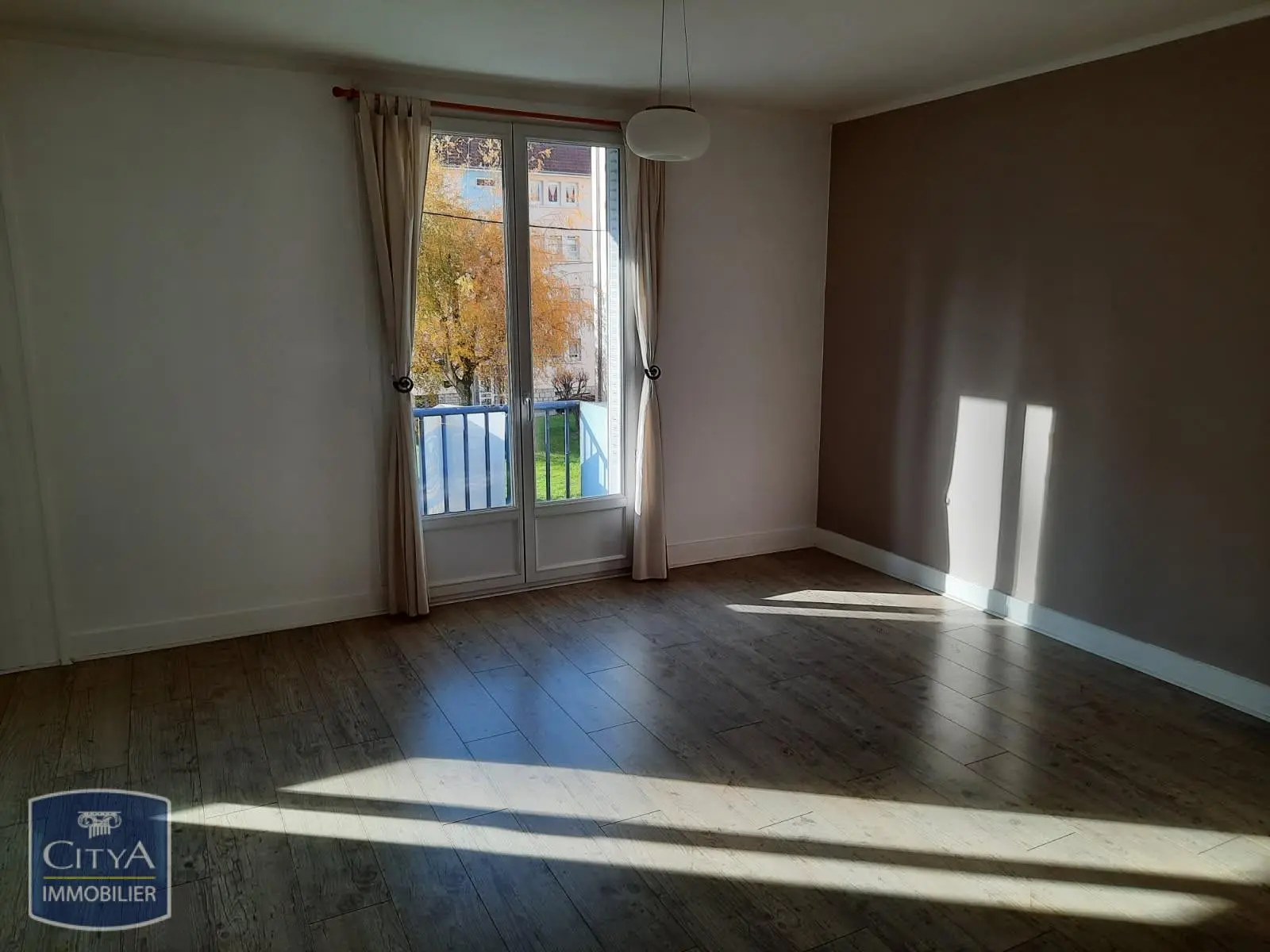 Photo 1 Appartement 2 pièces 49m²