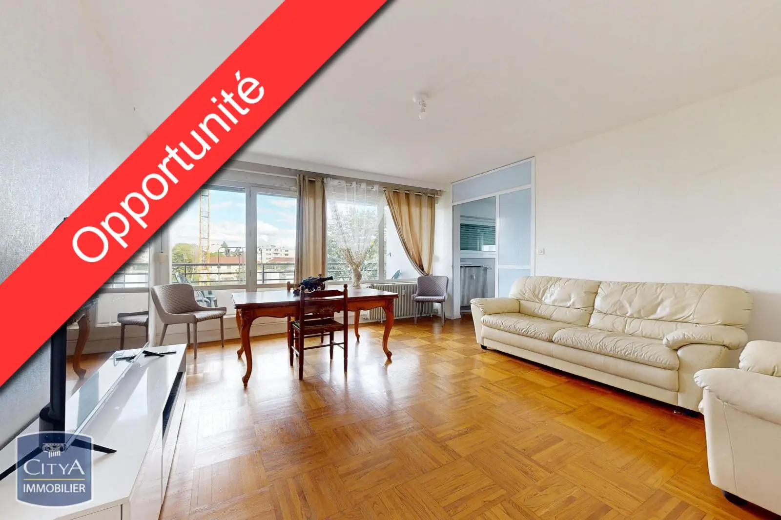 Photo 1 Appartement 4 pièces 79m²