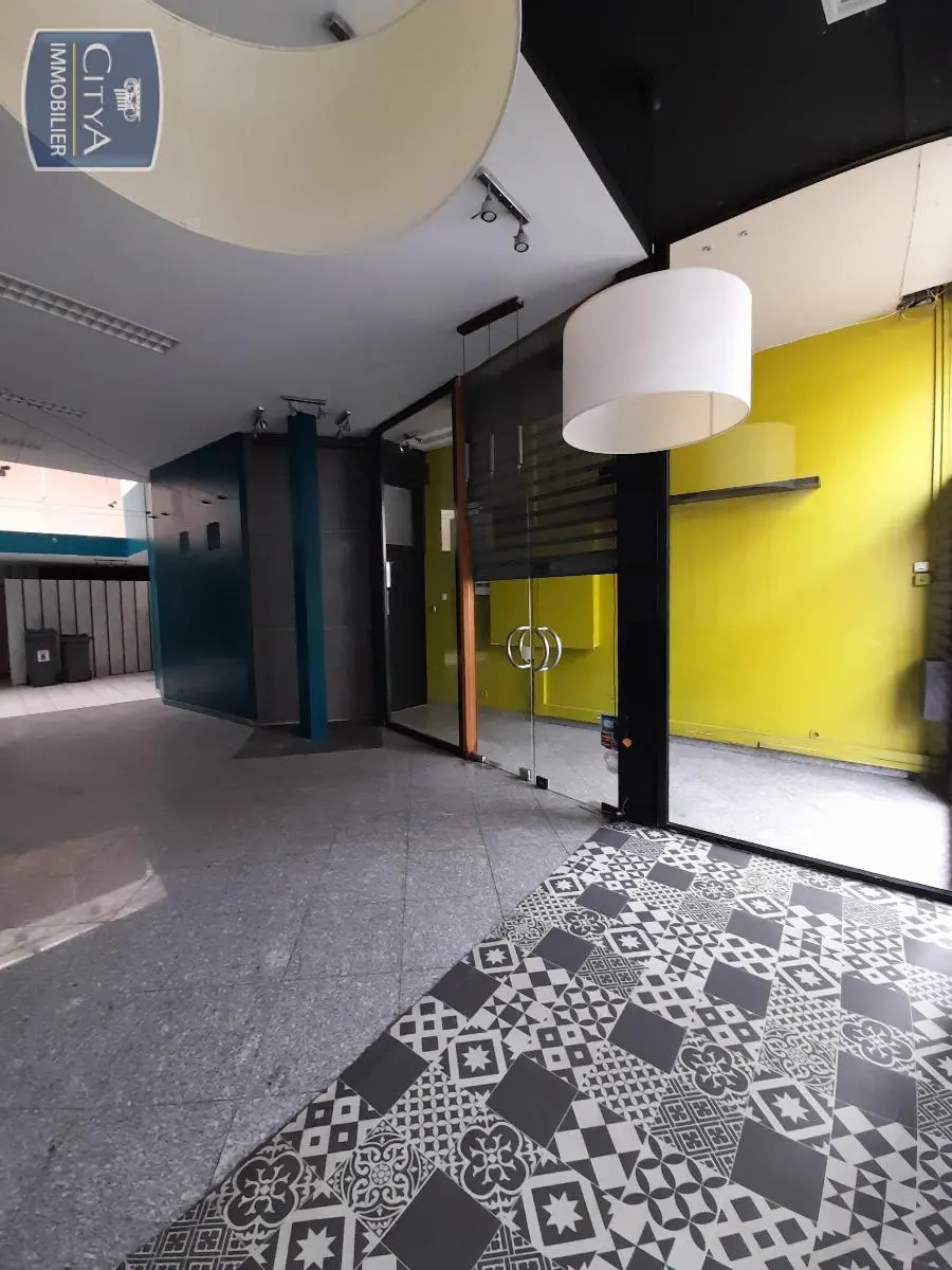 Photo 5 Local Commercial